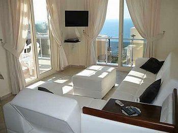 Royal Heights Apartments Bogazici Exterior foto